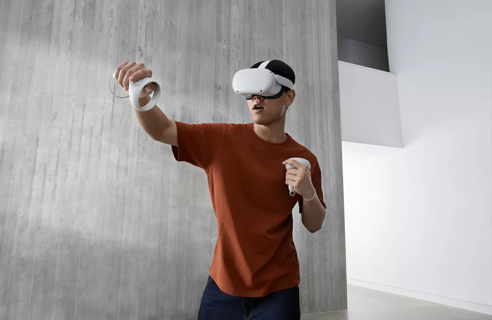 Пример работы шлема виртуальной реальности Oculus Quest 2