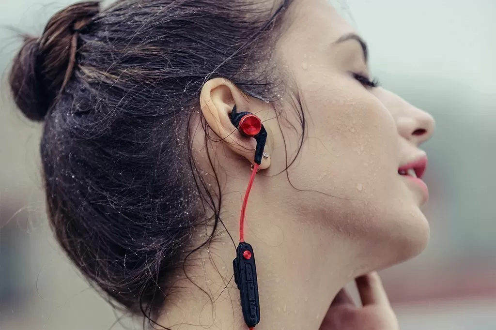 1More iBFree Sport Bluetooth In-Ear Headphones
