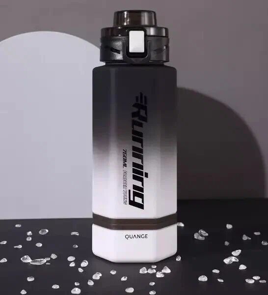 Бутылка для воды Quange Tritan 760ml TR102-760 Black-White - 1