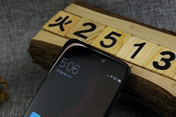 представлен смартфон Xiaomi Mi 5C