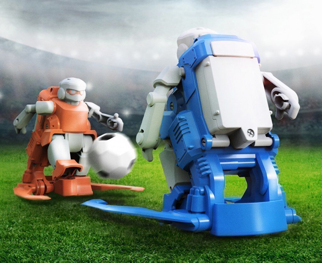 Роботы-футболисты Сяоми