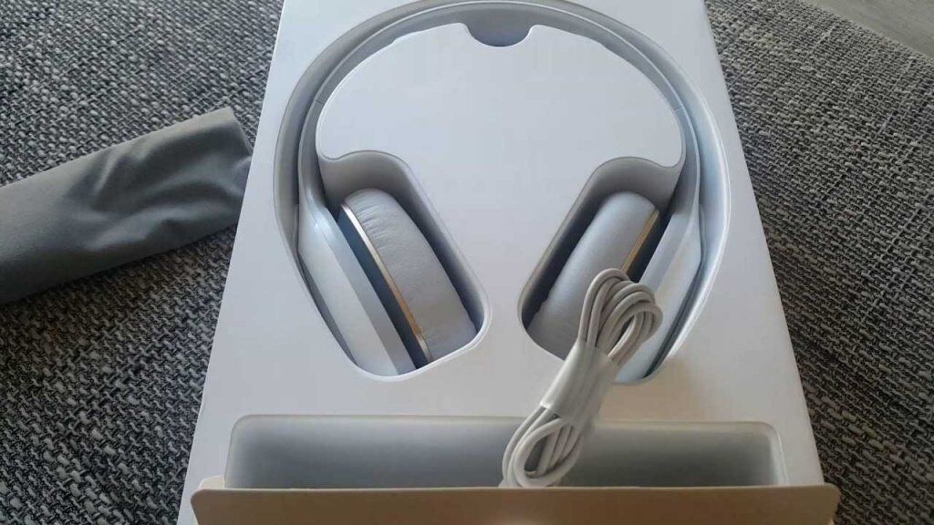 Наушники Mi Headphones Comfort что в коробке