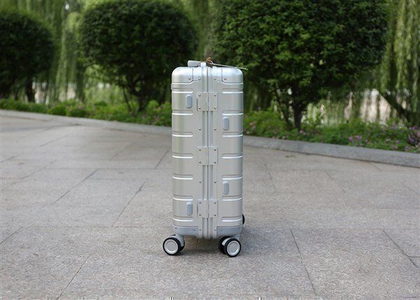 Фото чемодана Xiaomi Mi 90 Points Metal Suitcase 20
