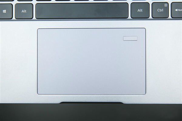 Общий внешний вид ноутбука Сяоми