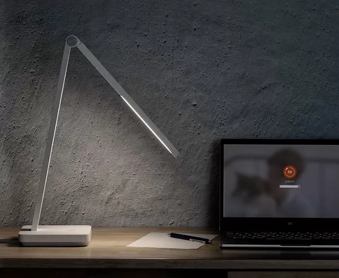 Внешний вид настольной лампы Xiaomi Mijia Table Lamp Lite 