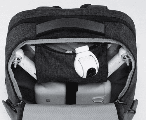 Пример упаковки квадрокоптера внутри рюкзака Mi Business
