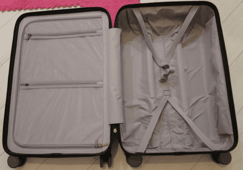 Внутренние отсеки чемодана Xiaomi 90 Minutes Suitcase