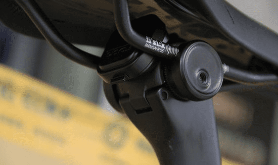 Механизм регулировки сиденья шоссейного велосипеда Xiaomi QiCycle R1