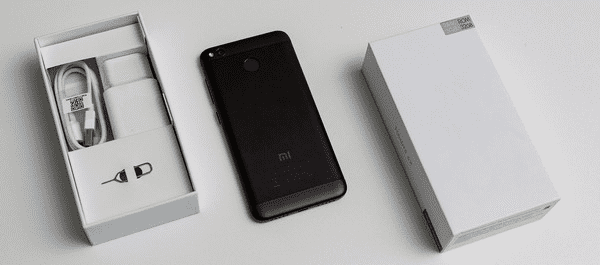 Комплект поставки Xiaomi Redmi 4X