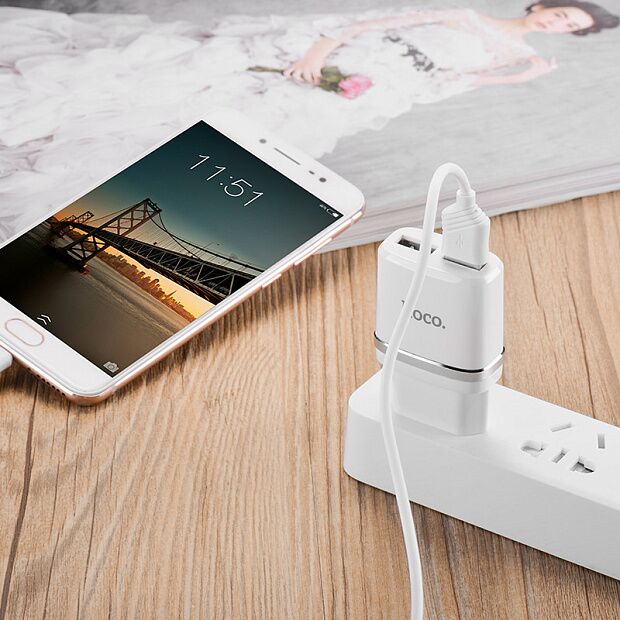СЗУ HOCO C12 Smart 2xUSB, 2.4А USB кабель MicroUSB, 1м (белый) - 2 СЗУ HOCO C12 Smart 2xUSB, 2.4А USB кабель MicroUSB, 1м (белый) - 2